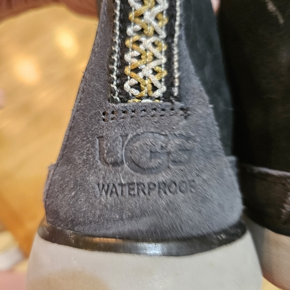 Blue Suede Shoes, UGG Treadlites. Sz 12, EUC - Picture 7 of 9